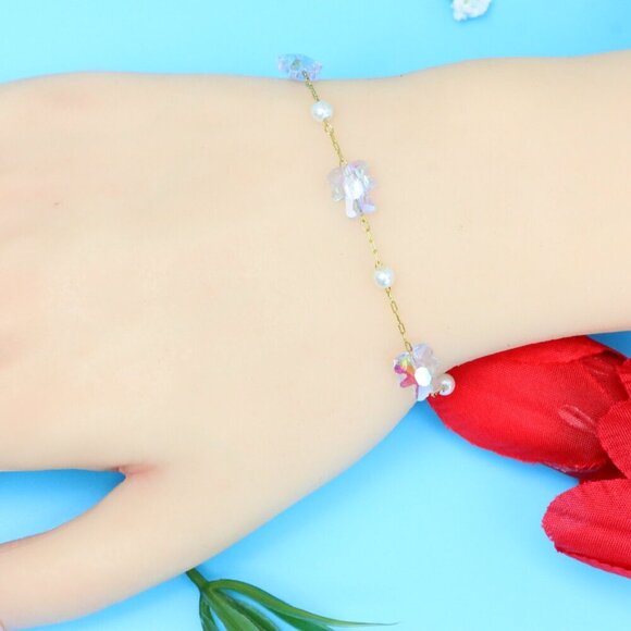 Chic & Stylish Bracelet – A Thoughtful Gift for Women and Girls, DYC1518 - Picture 2 of 10